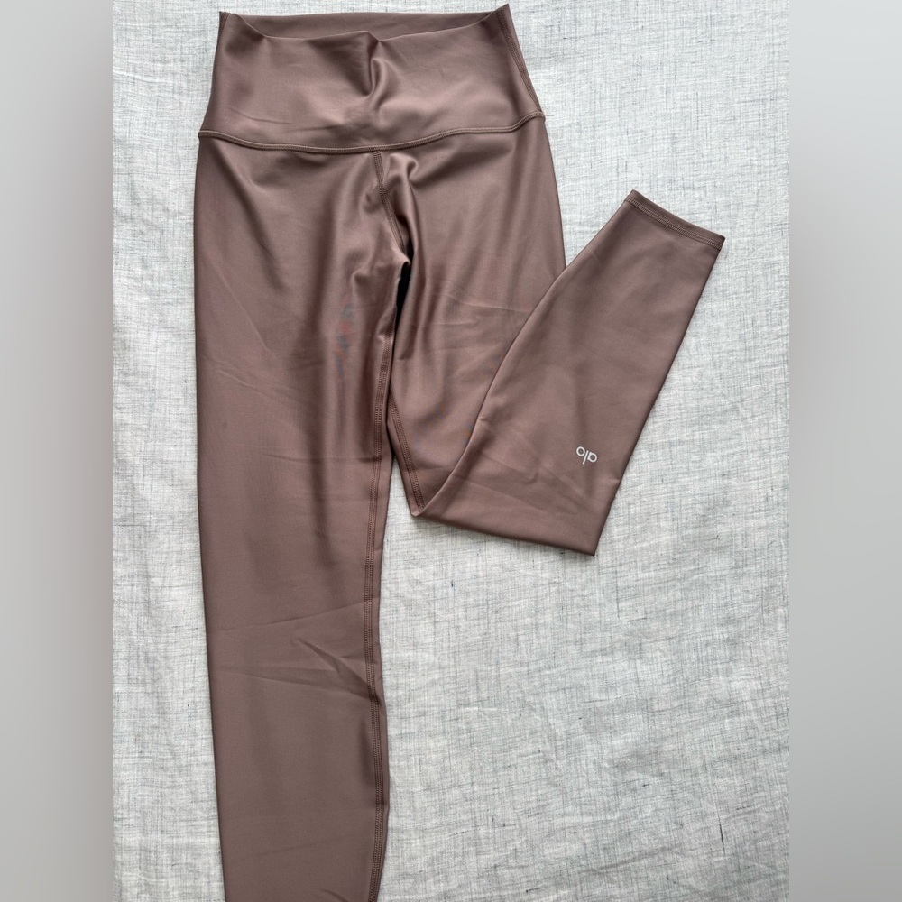 ALO Yoga Tan Leggings